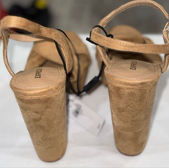 Express Faux Suede Twist Strap Platform Heeled Sandals Size 9 $88 NWT - Picture 4 of 8
